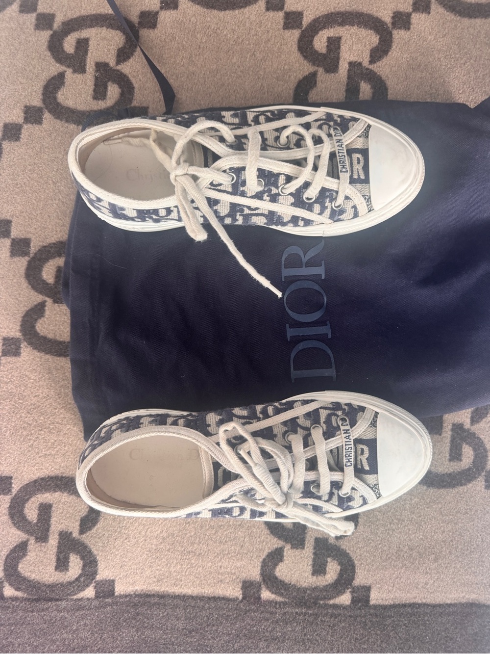 Dior Navy and White walk n Dior Logo Low-Top Sneakers - Picture 6 of 15